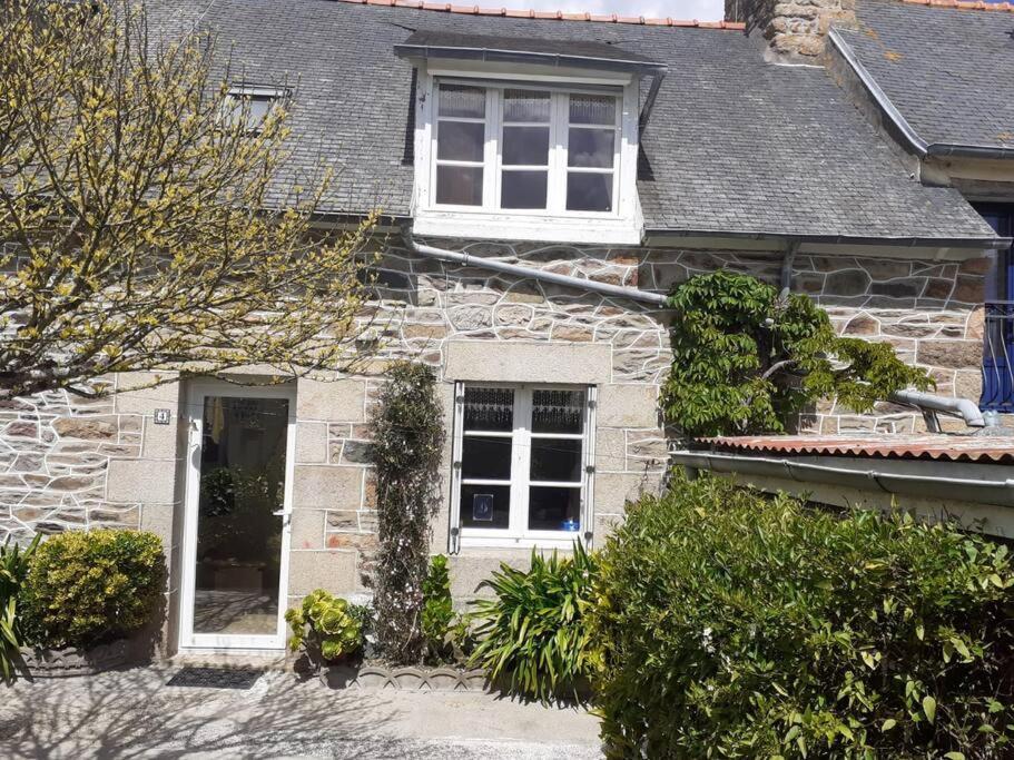 Chez Edouard Et Aline Classe 2 Etoiles Ploubazlanec Exteriör bild